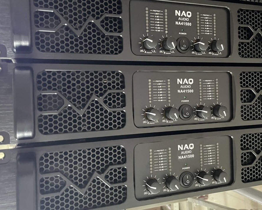 NAQ 41500 POWER AMPLIFIER
